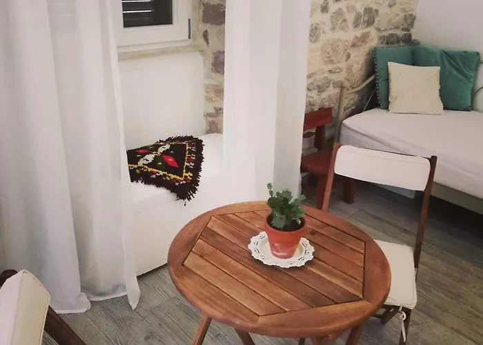 Rooms&apartments Djanovic Gasthuis